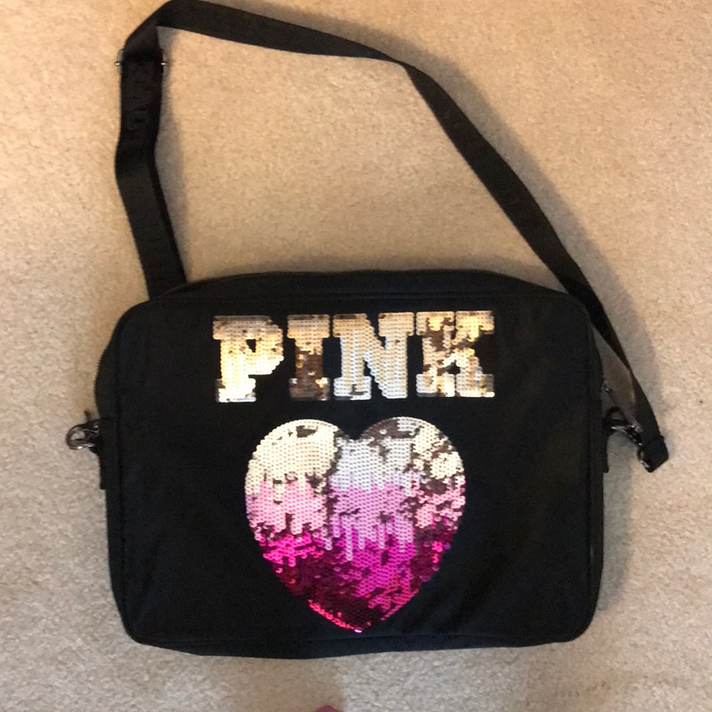 VS laptop case